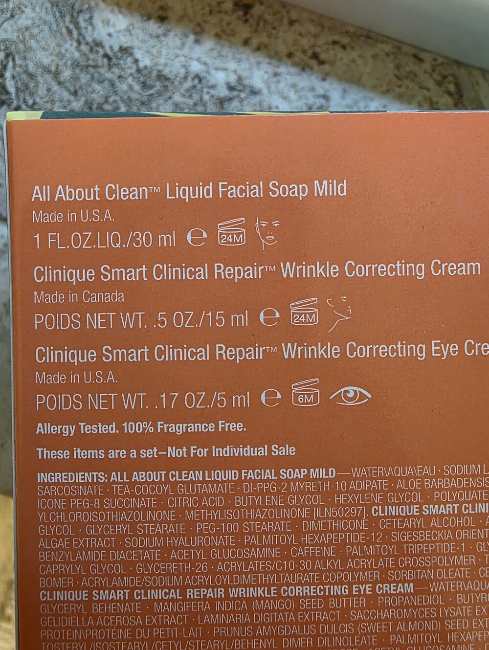 Clinique Set Intense Black, Bare Pop, Clinical Repair Face & Eye, Mild Soap - Picture 2 of 4